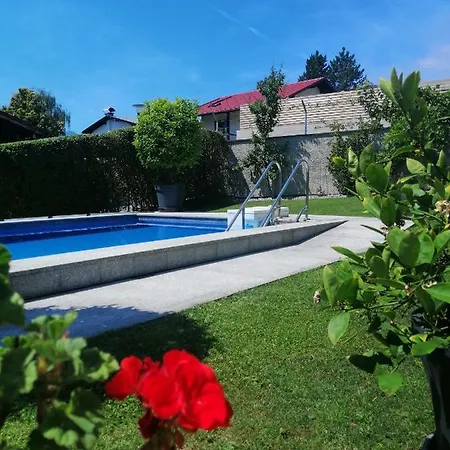 Haus Thomas Апартаменты