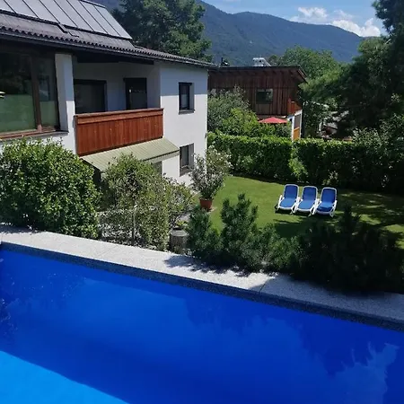 Haus Thomas *